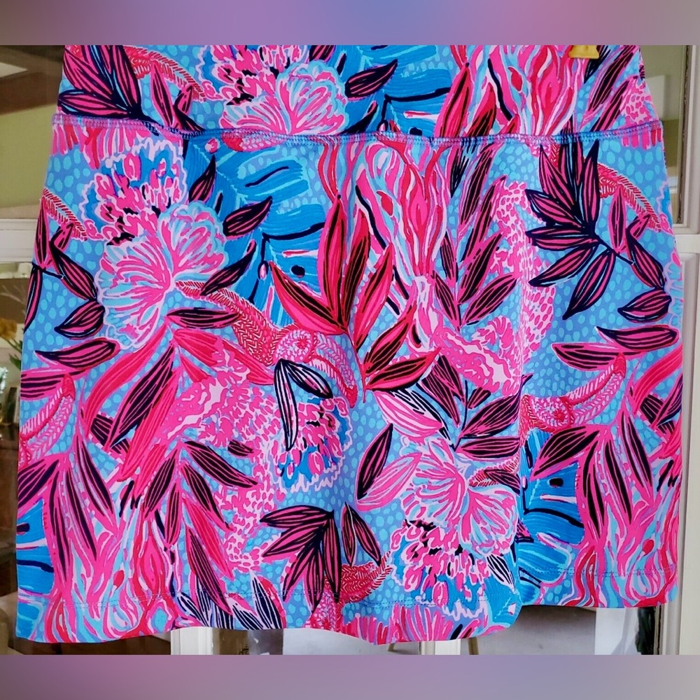NWOT Lilly Pulitzer Vibrant Pink and Blue Golf Skort